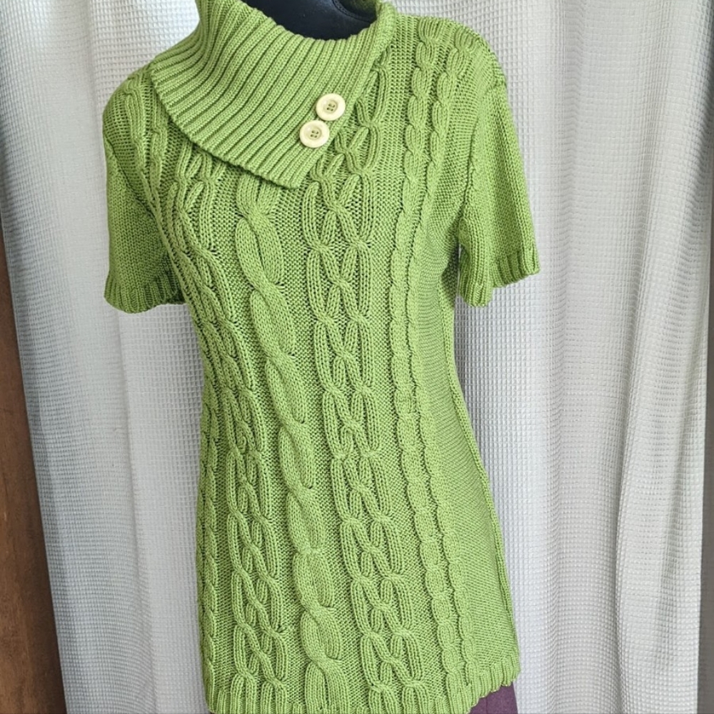 Green Long Turtleneck Sweater with Wooden Button Collar